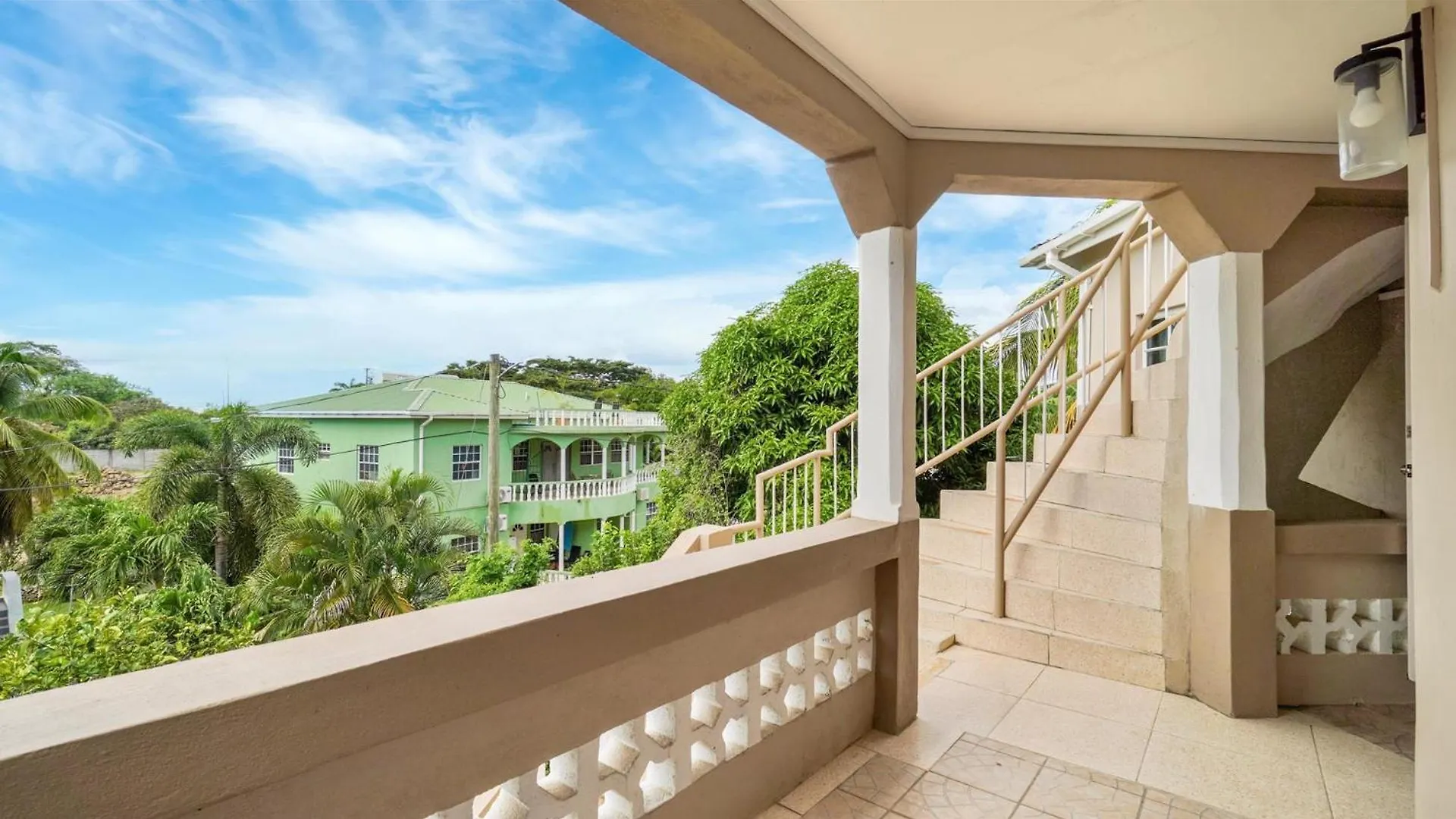 Kaibus Place- Quaint Quiet And Cosy Apartment Morne Rouge