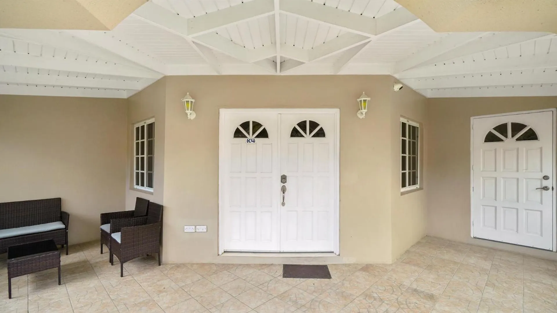 Kaibus Place- Quaint Quiet And Cosy Morne Rouge Apartment